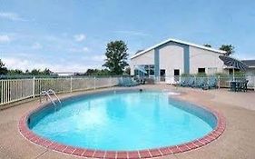 Carefree Inn Elyria Ohio